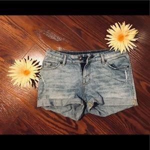 UO BDG Jean Shorts - Mid Rise Alexa